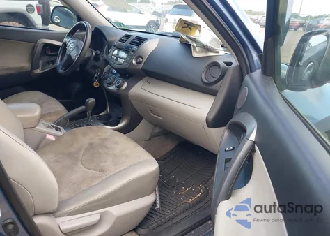 2010 Toyota Rav4 z USA, uszkodzony, nr VIN JTMBF4DV8A5028685